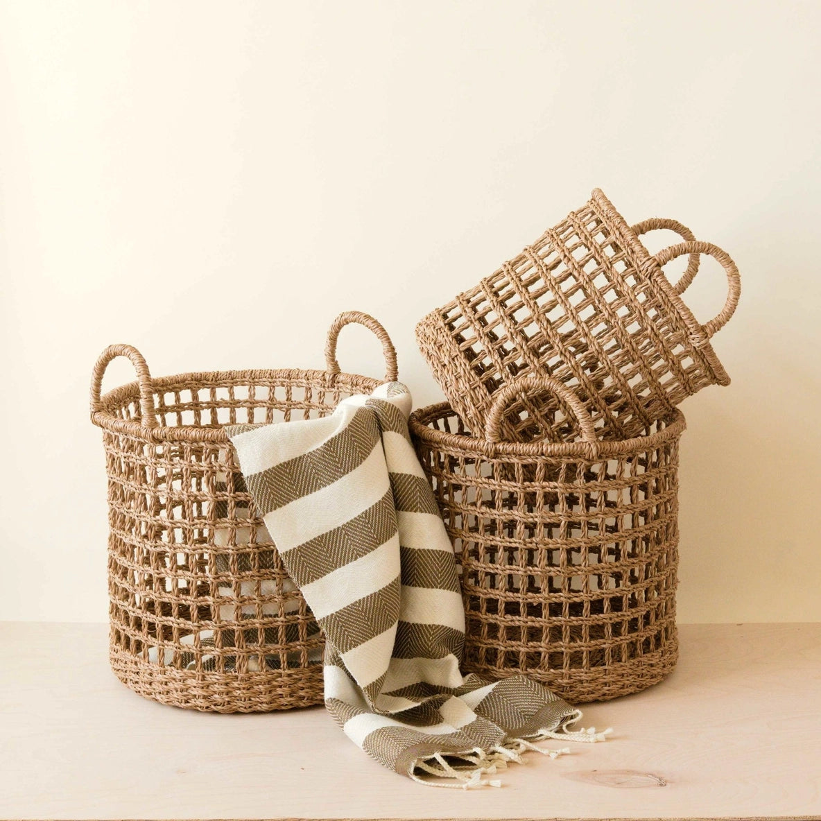 Storage Weave Baskets with Handle- Set of 3