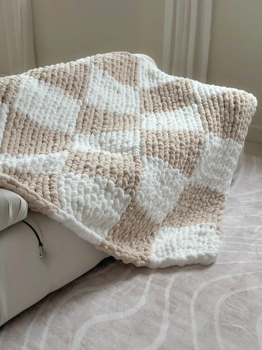 Beige Checkered Chunky Knit Blanket