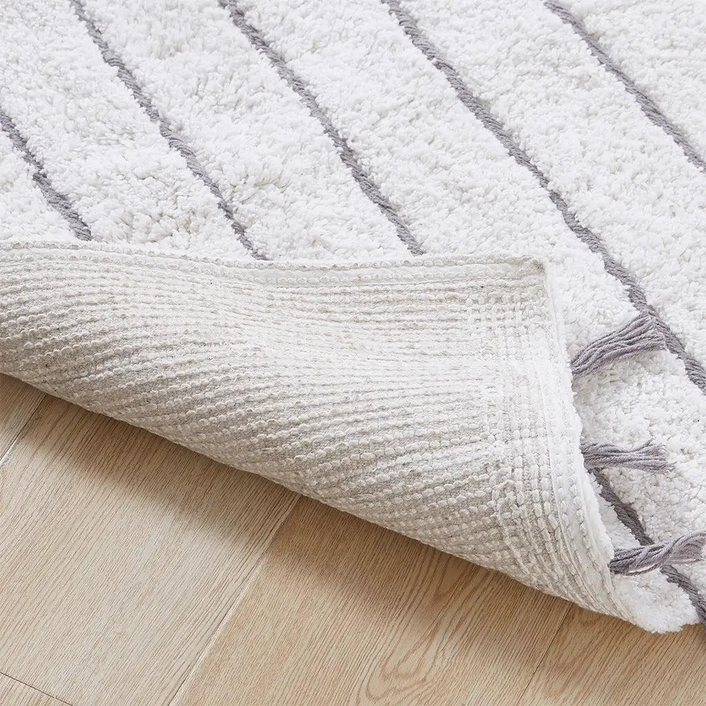 Tassel Cotton Striped Bath Rug